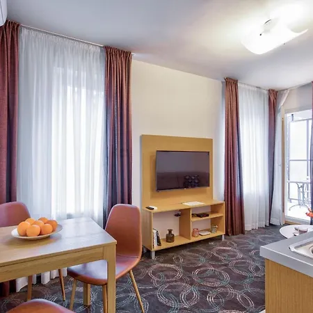 Booking Apartments